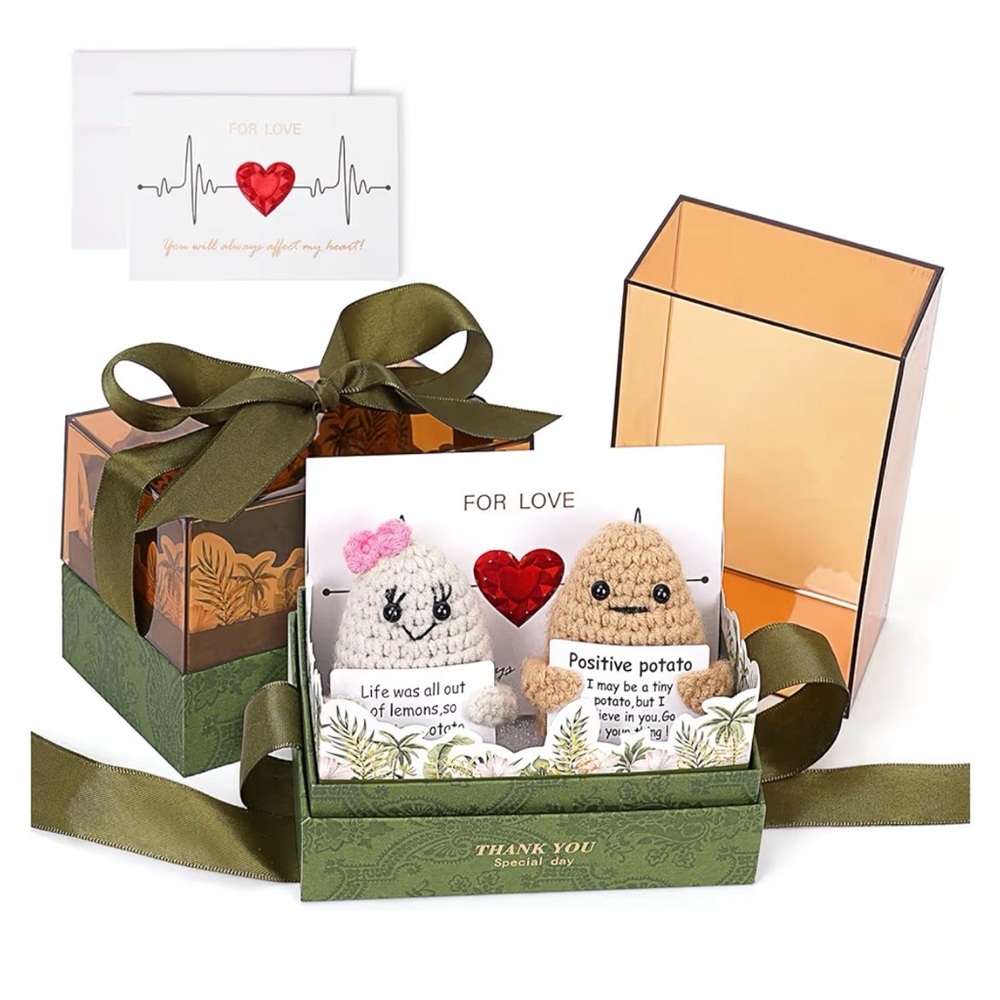 POSITIVE POTATO GIFT SET CROCHET GREEN PRESENTATION BOX W RIBBON & CARD NEW